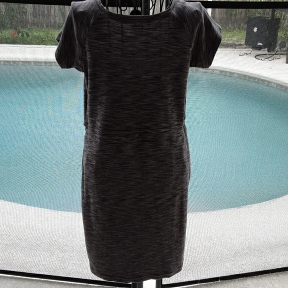 Columbia Activewear Dress - Picture 2 of 6